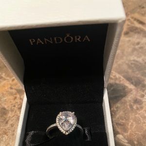 Pandora Radiant Teardrop Size 7